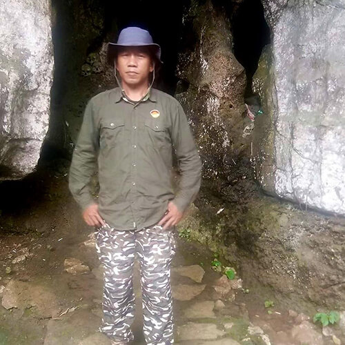 Untitled-2_0000_Meriba Suade